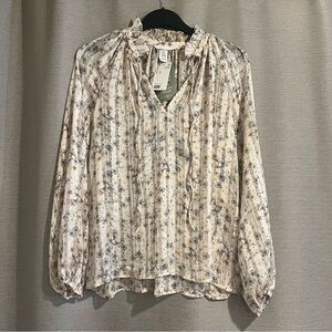 H&M Floral Pleated Tie-Neck Blouse - XS